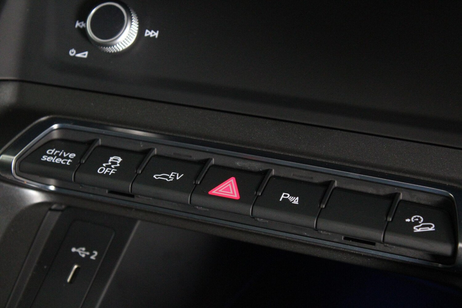 Used Audi Q3 for sale - 76997293: Photo 59