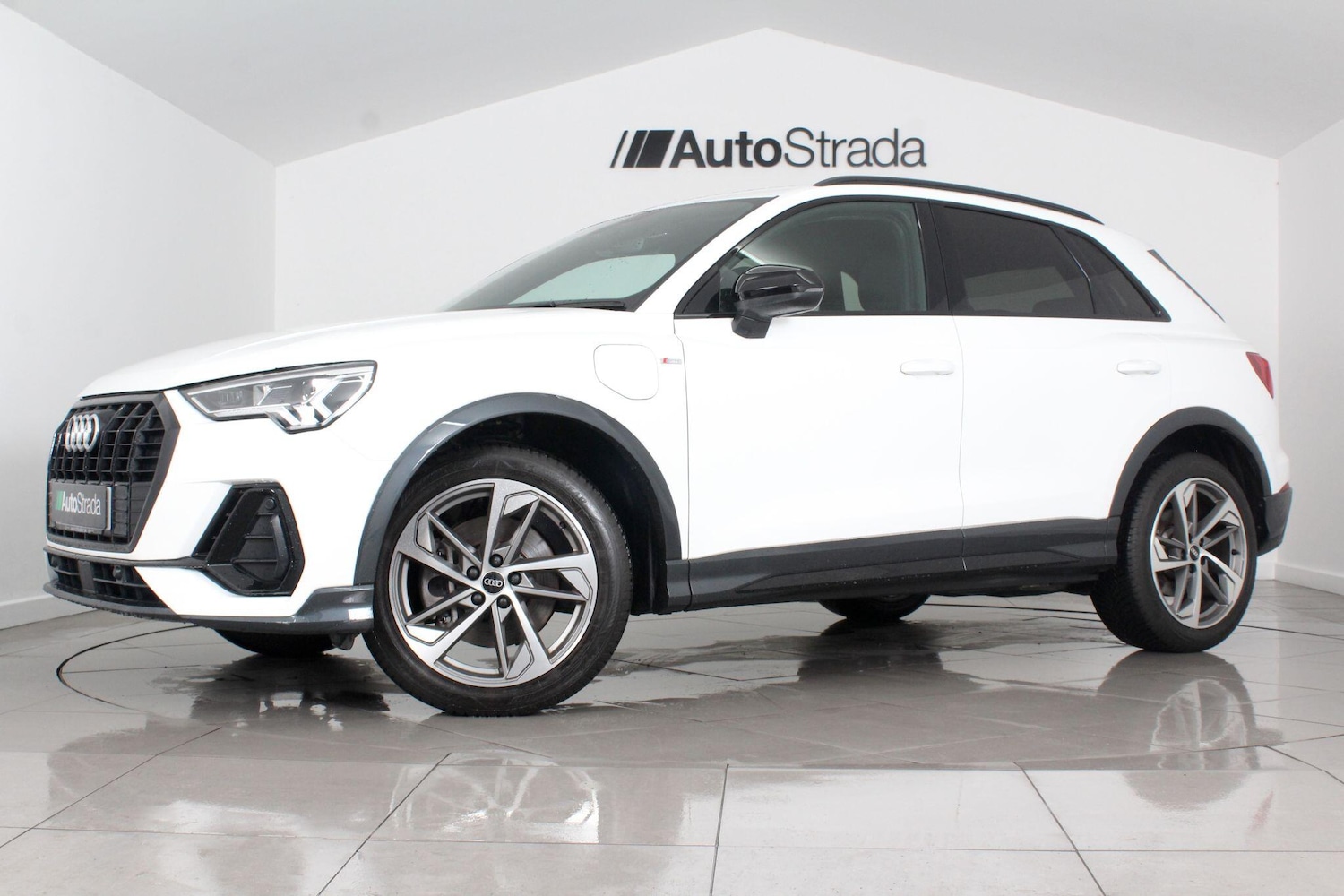 Used Audi Q3 for sale - 76997293: Photo 6