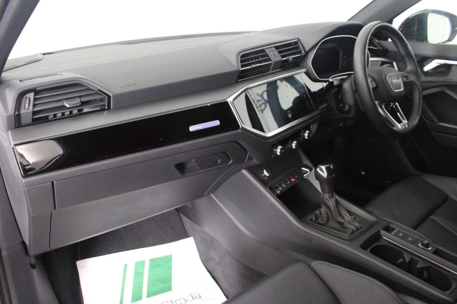 Used Audi Q3 for sale - 76997293: Photo 70