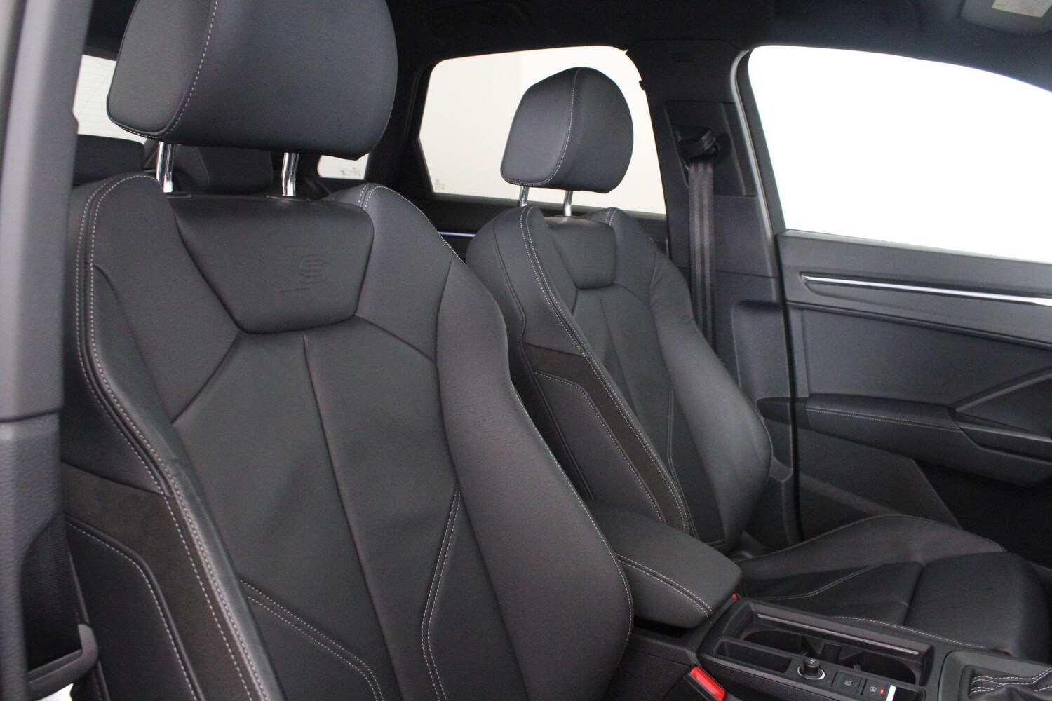 Used Audi Q3 for sale - 76997293: Photo 73