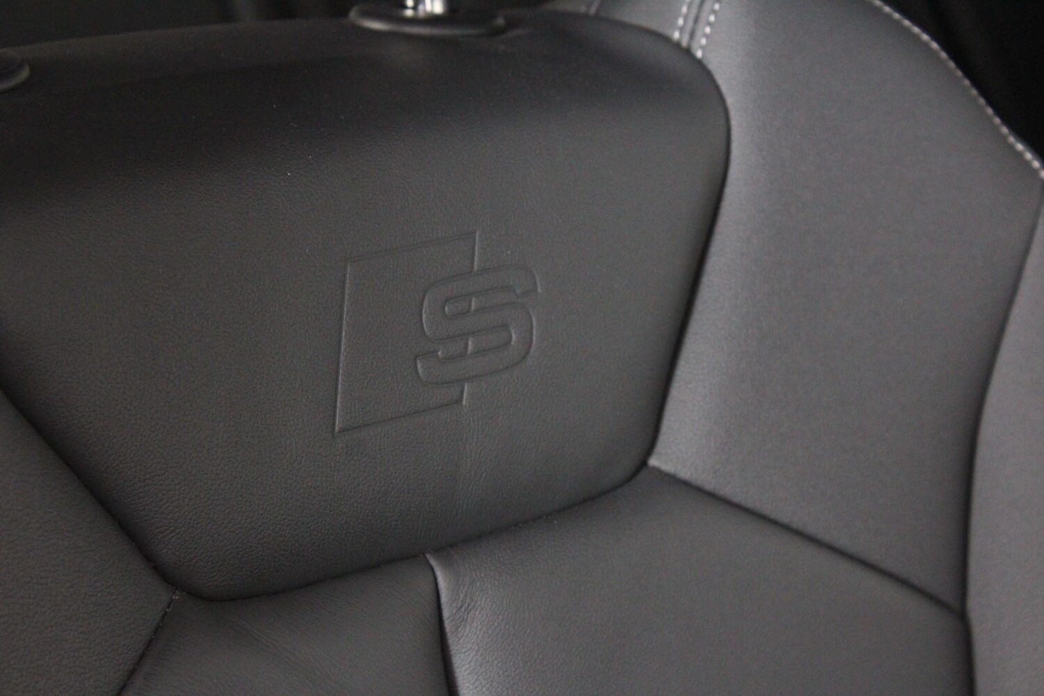 Used Audi Q3 for sale - 76997293: Photo 75