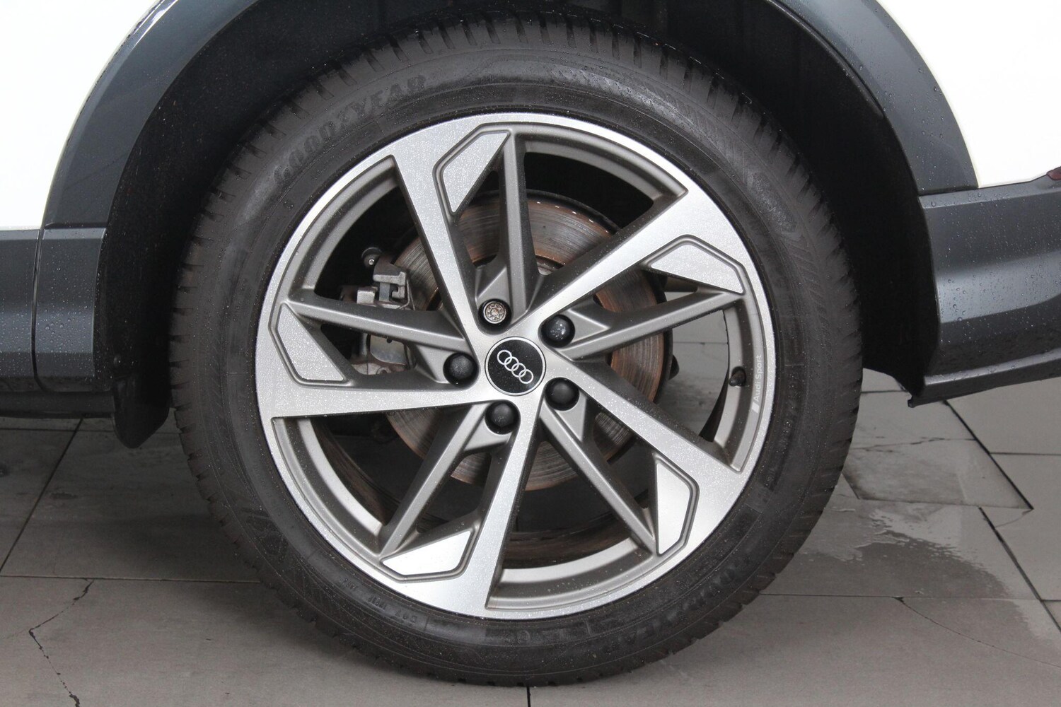 Used Audi Q3 for sale - 76997293: Photo 99