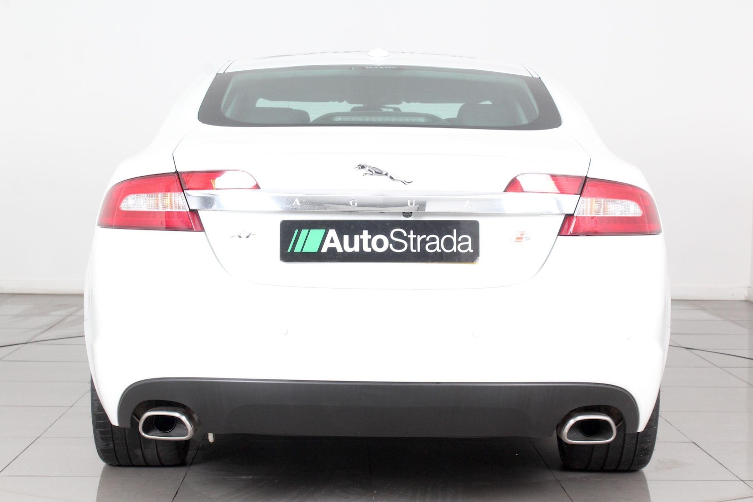 Used Jaguar XF 2011 for sale - 76992418: Photo 11