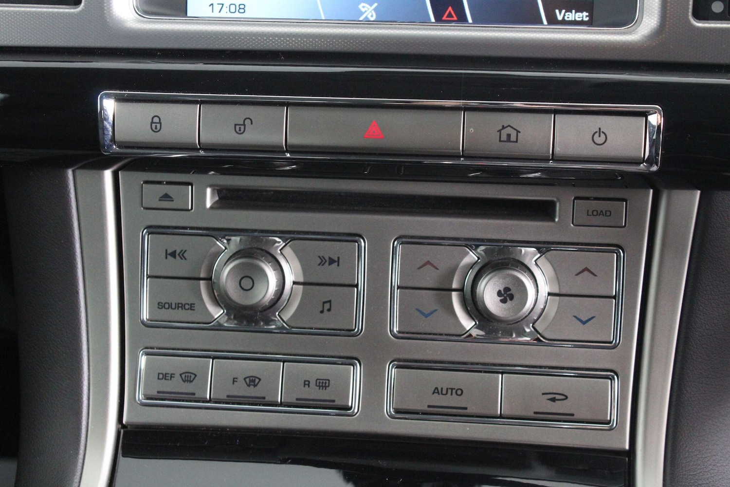 Used Jaguar XF 2011 for sale - 76992418: Photo 51