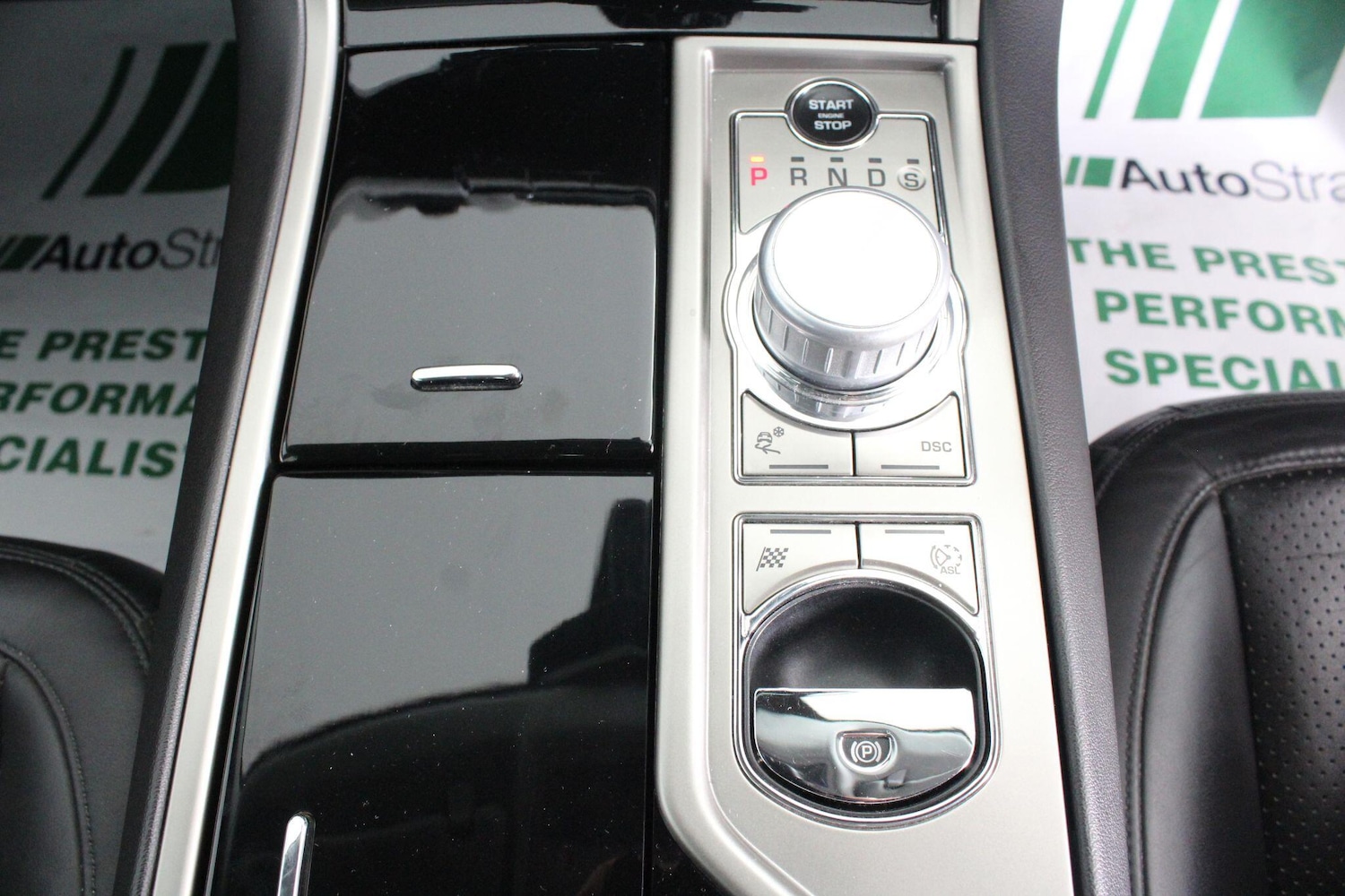 Used Jaguar XF 2011 for sale - 76992418: Photo 52