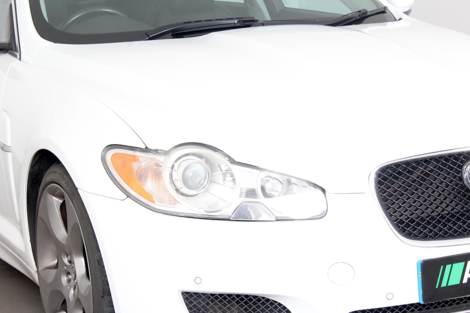 Used Jaguar XF 2011 for sale - 76992418: Photo 60