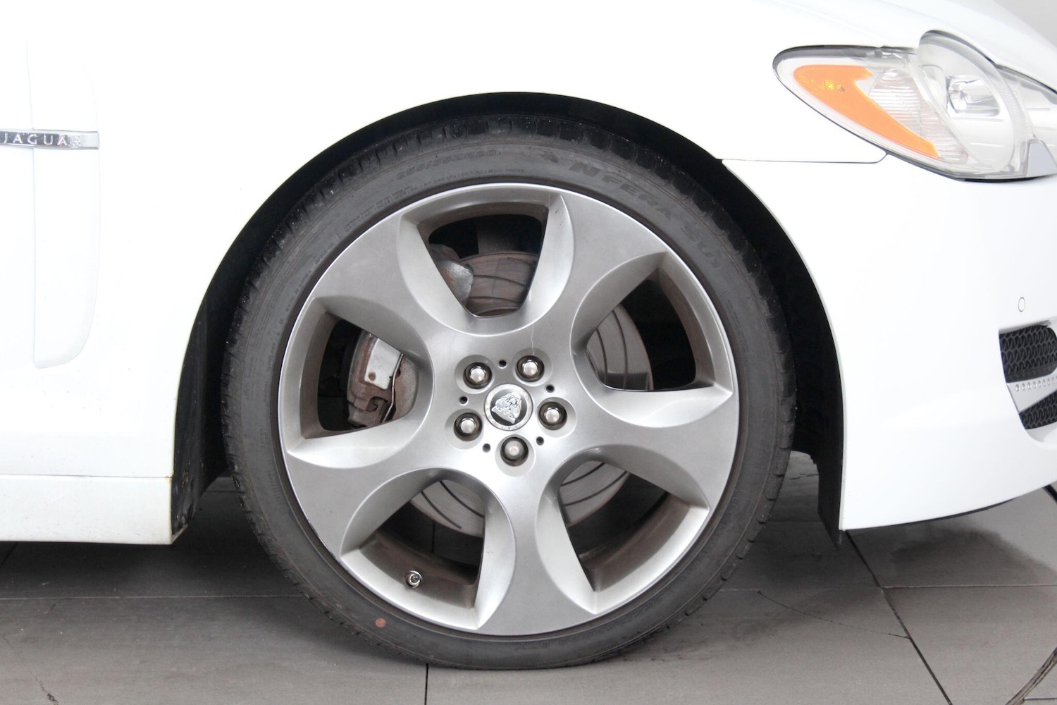 Used Jaguar XF 2011 for sale - 76992418: Photo 68