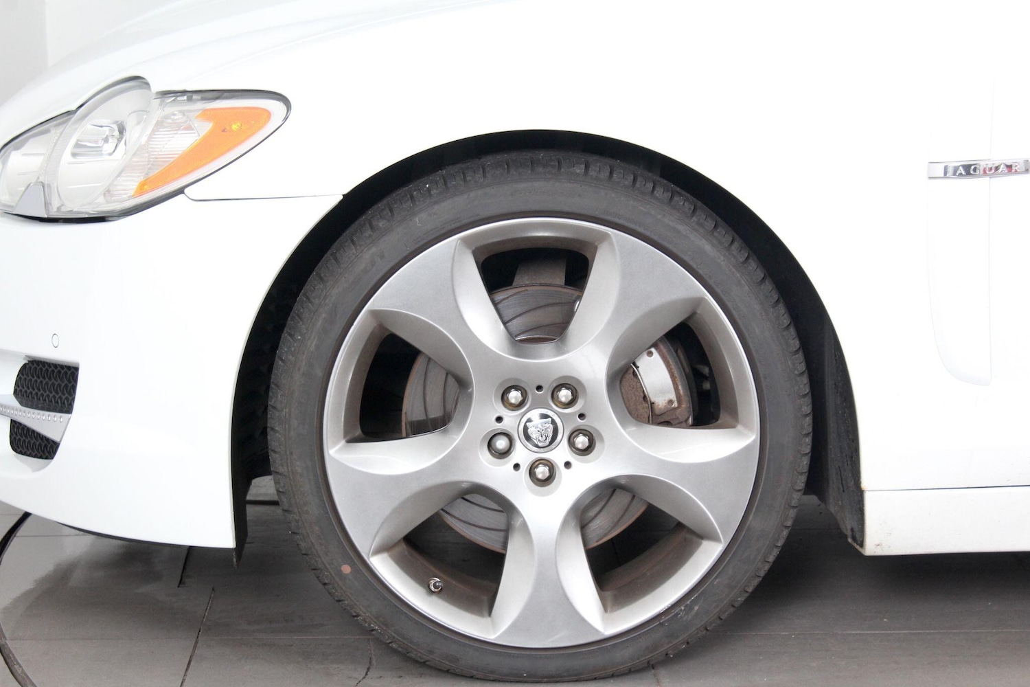 Used Jaguar XF 2011 for sale - 76992418: Photo 69