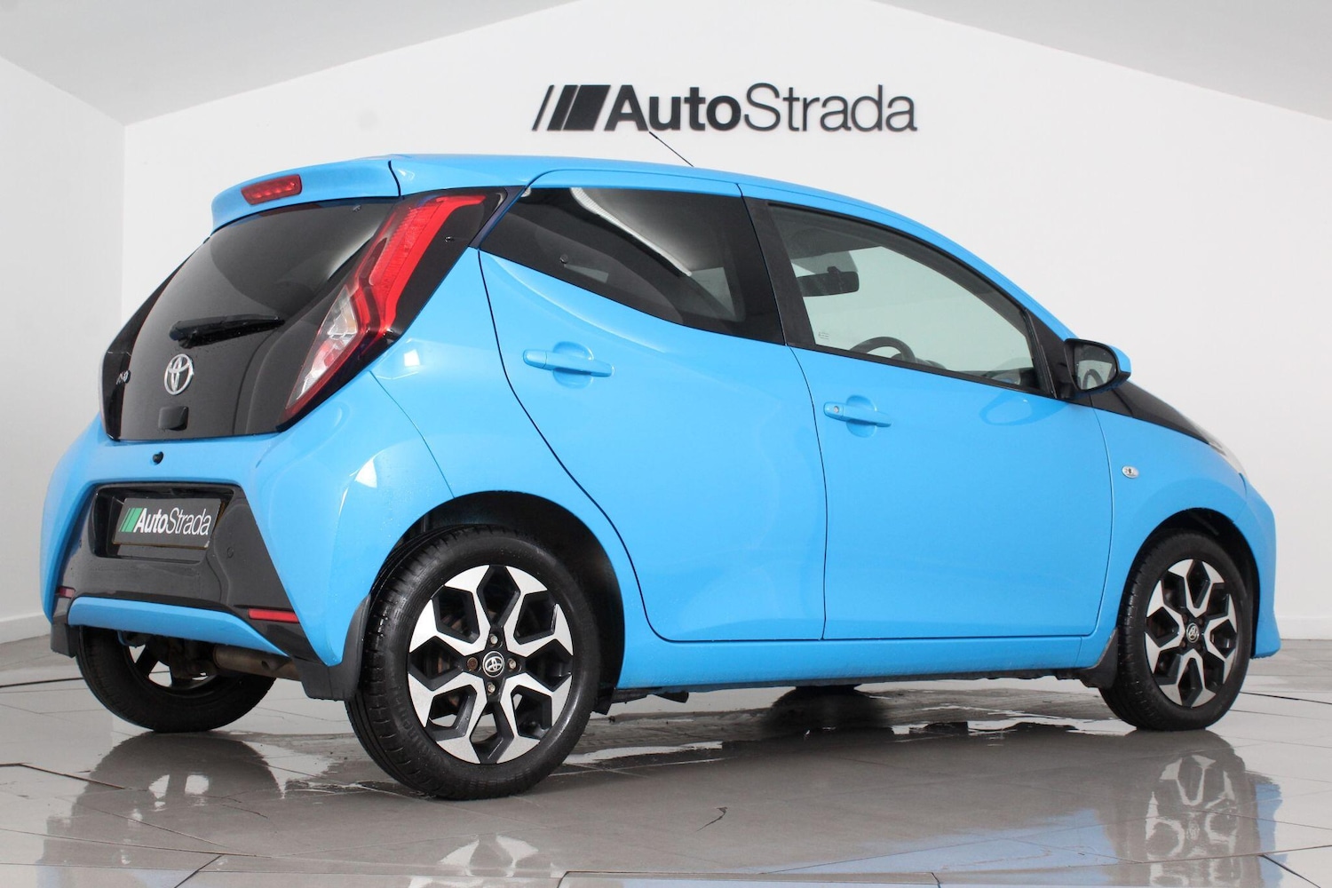 Used Toyota AYGO 2018 for sale - 76991378: Photo 21