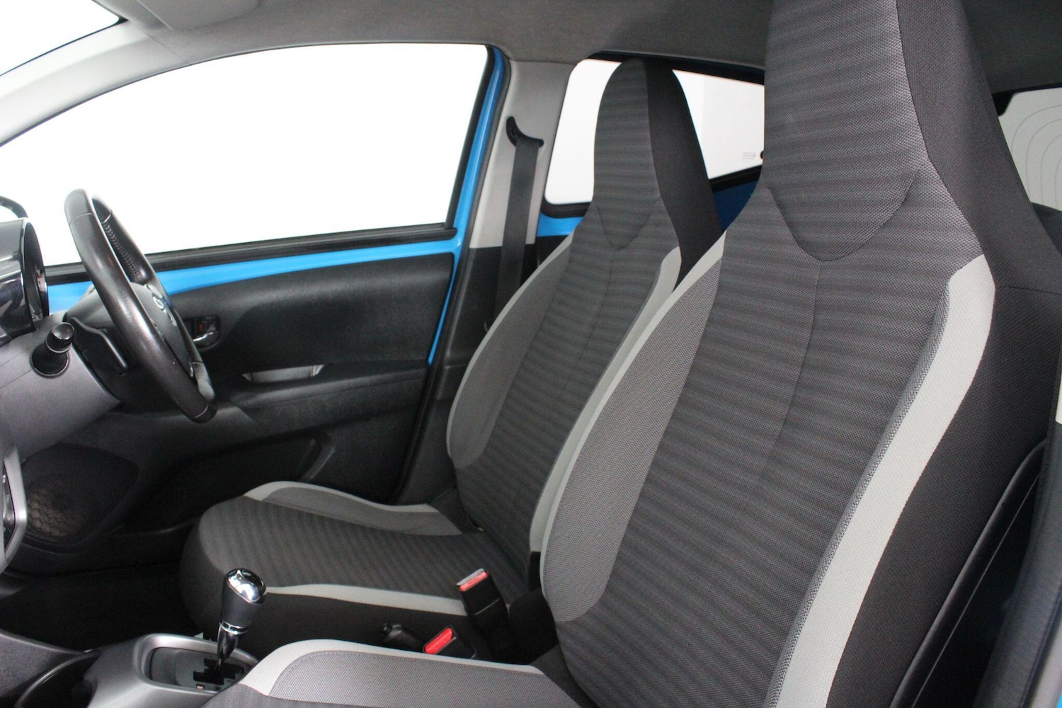 Used Toyota AYGO 2018 for sale - 76991378: Photo 52