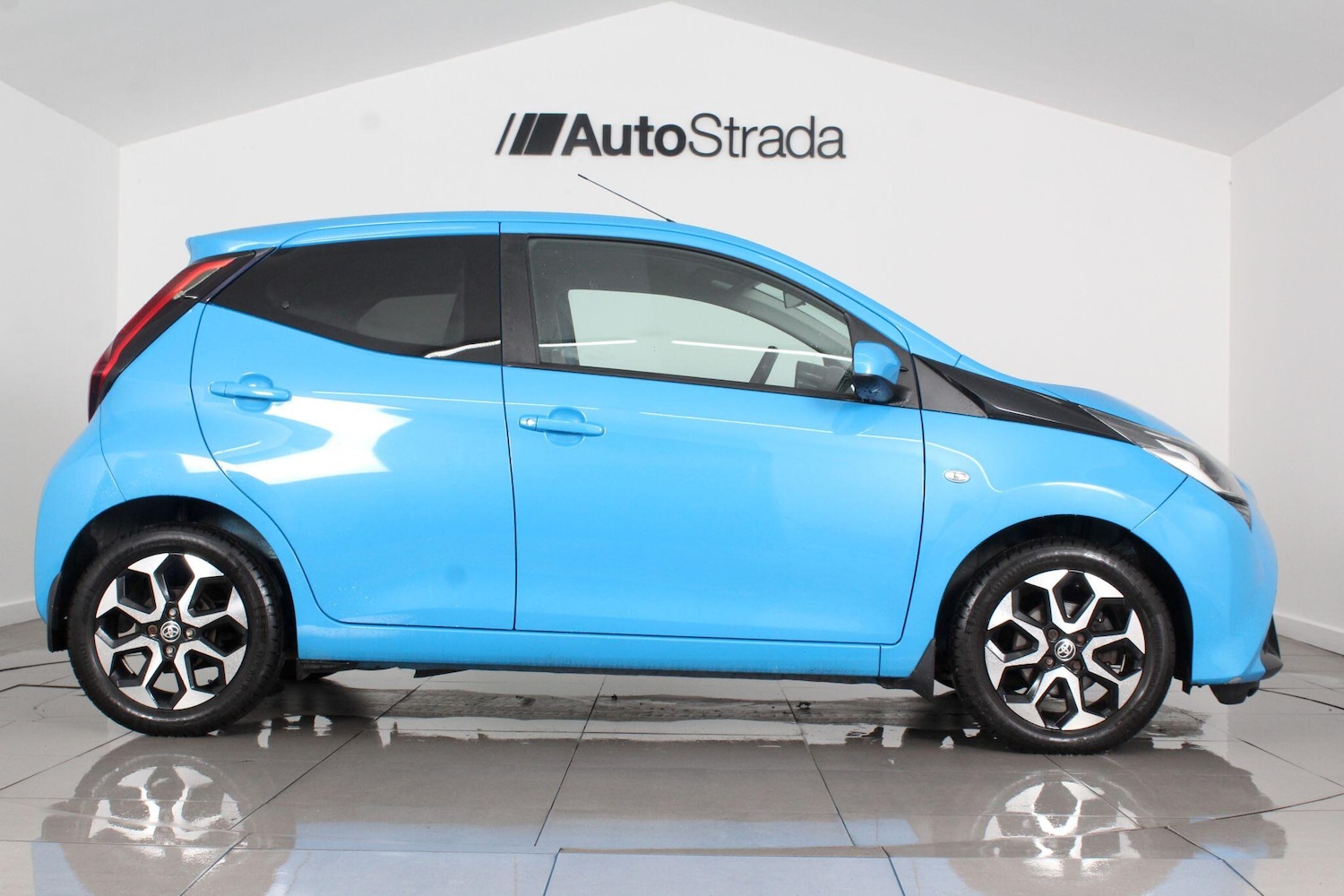 Used Toyota AYGO 2018 for sale - 76991378: Photo 6