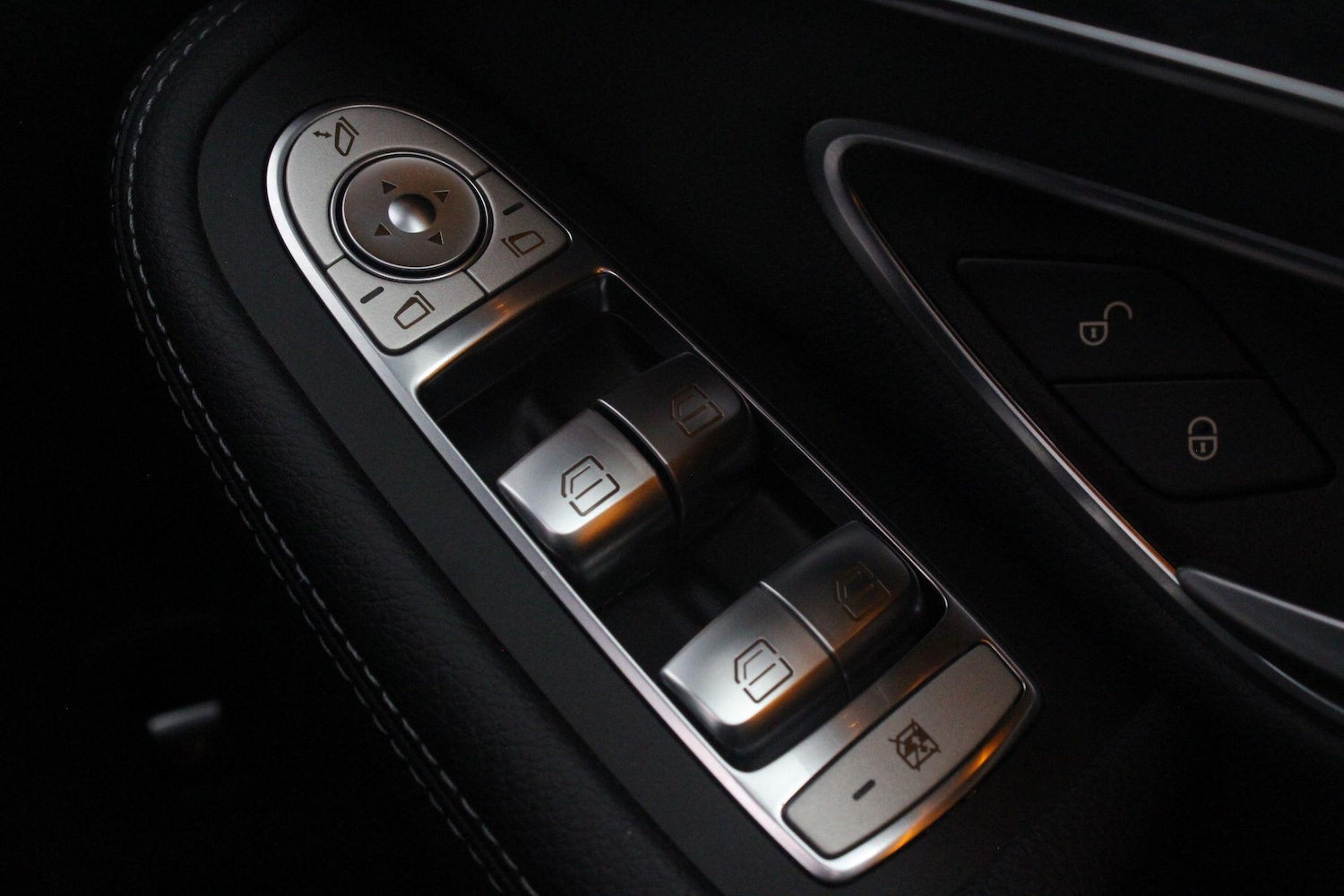 Used Mercedes-Benz GLC 2016 for sale - 77049799: Photo 41