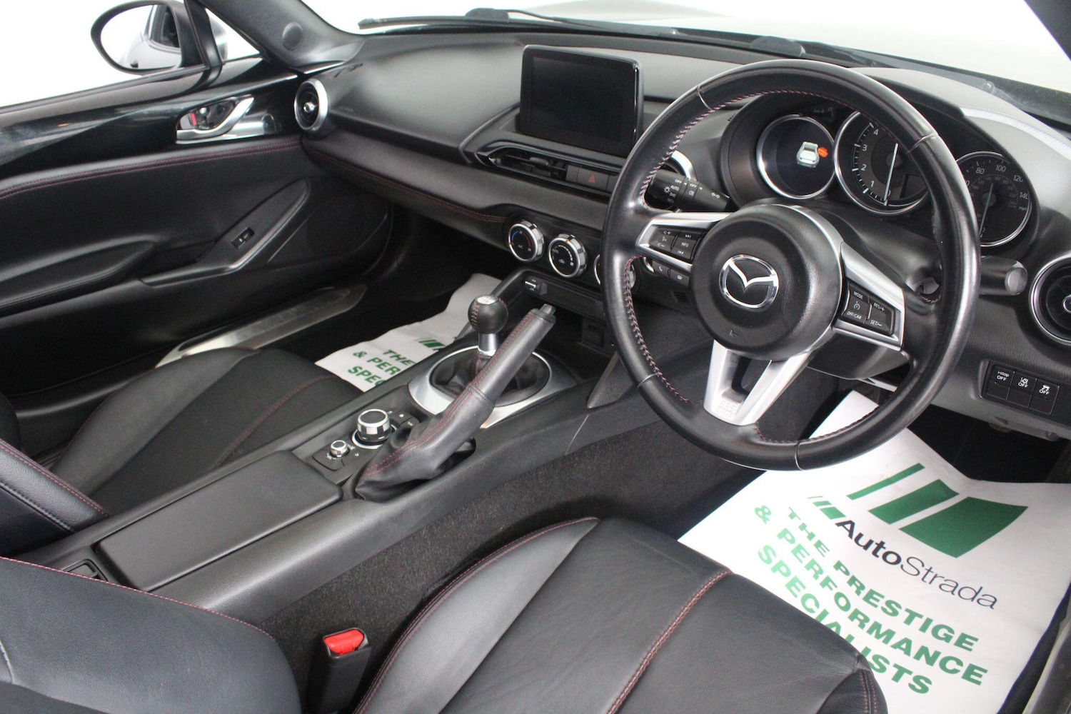 Used Mazda MX-5 2019 for sale - 76990672: Photo 3