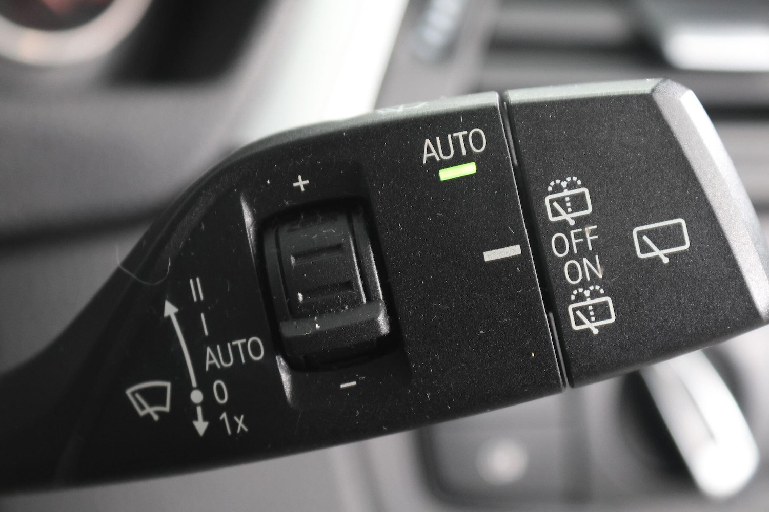 Used BMW 3 Series 2017 for sale - 77253955: Photo 32