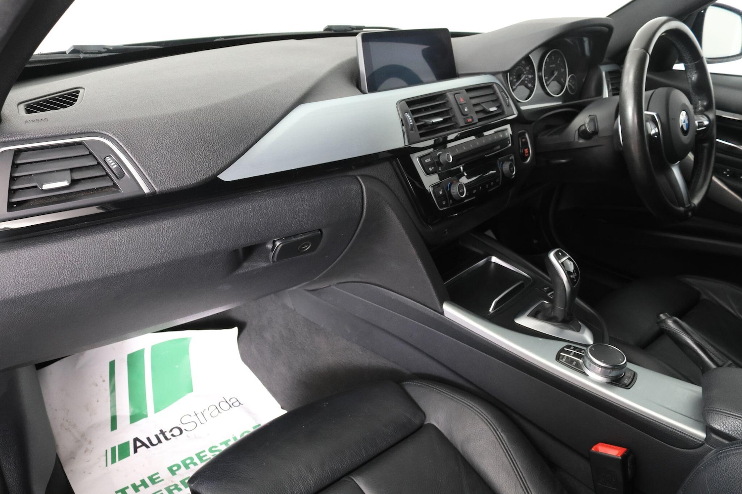 Used BMW 3 Series 2017 for sale - 77253955: Photo 54