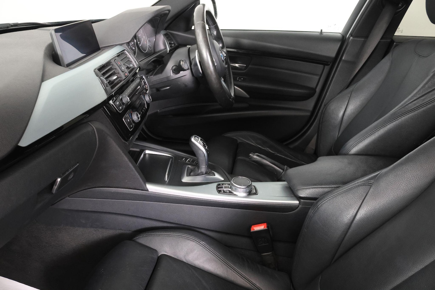 Used BMW 3 Series 2017 for sale - 77253955: Photo 55