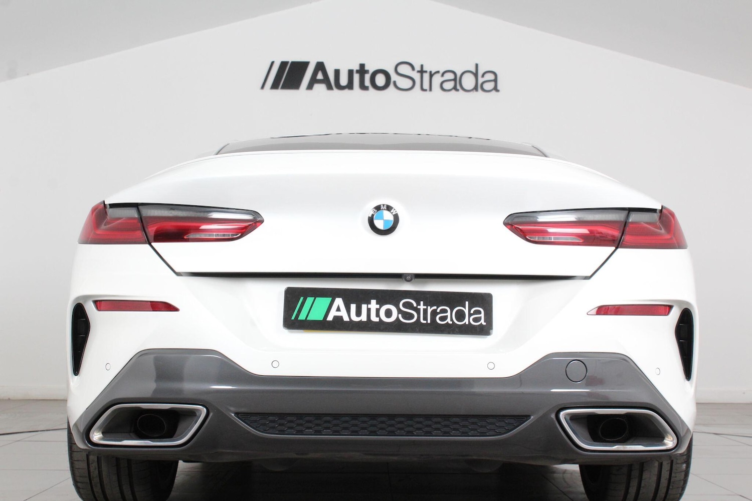 Used BMW 8 Series 2019 for sale - 76993117: Photo 11