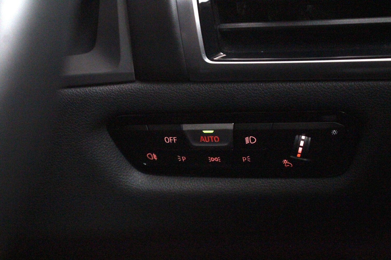 Used BMW 8 Series 2019 for sale - 76993117: Photo 50