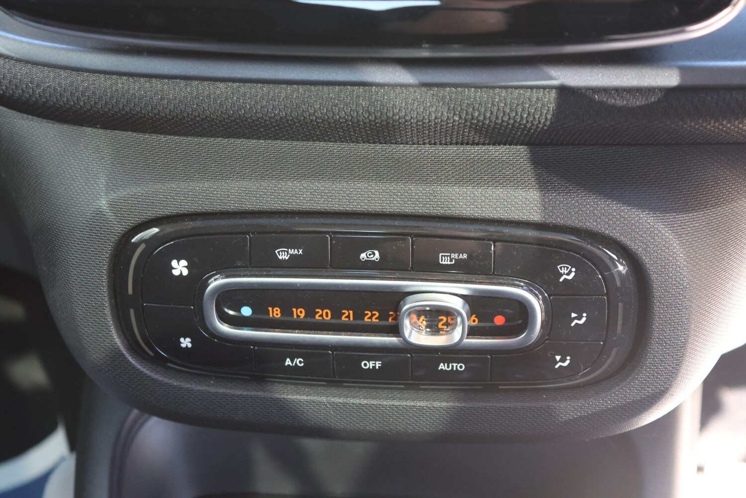 Used smart fortwo 2021 for sale - 78157609: Photo 24