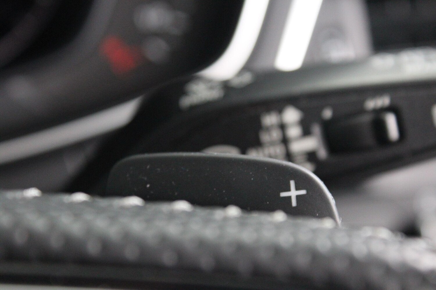 Used Audi A4 Avant for sale - 76997829: Photo 32