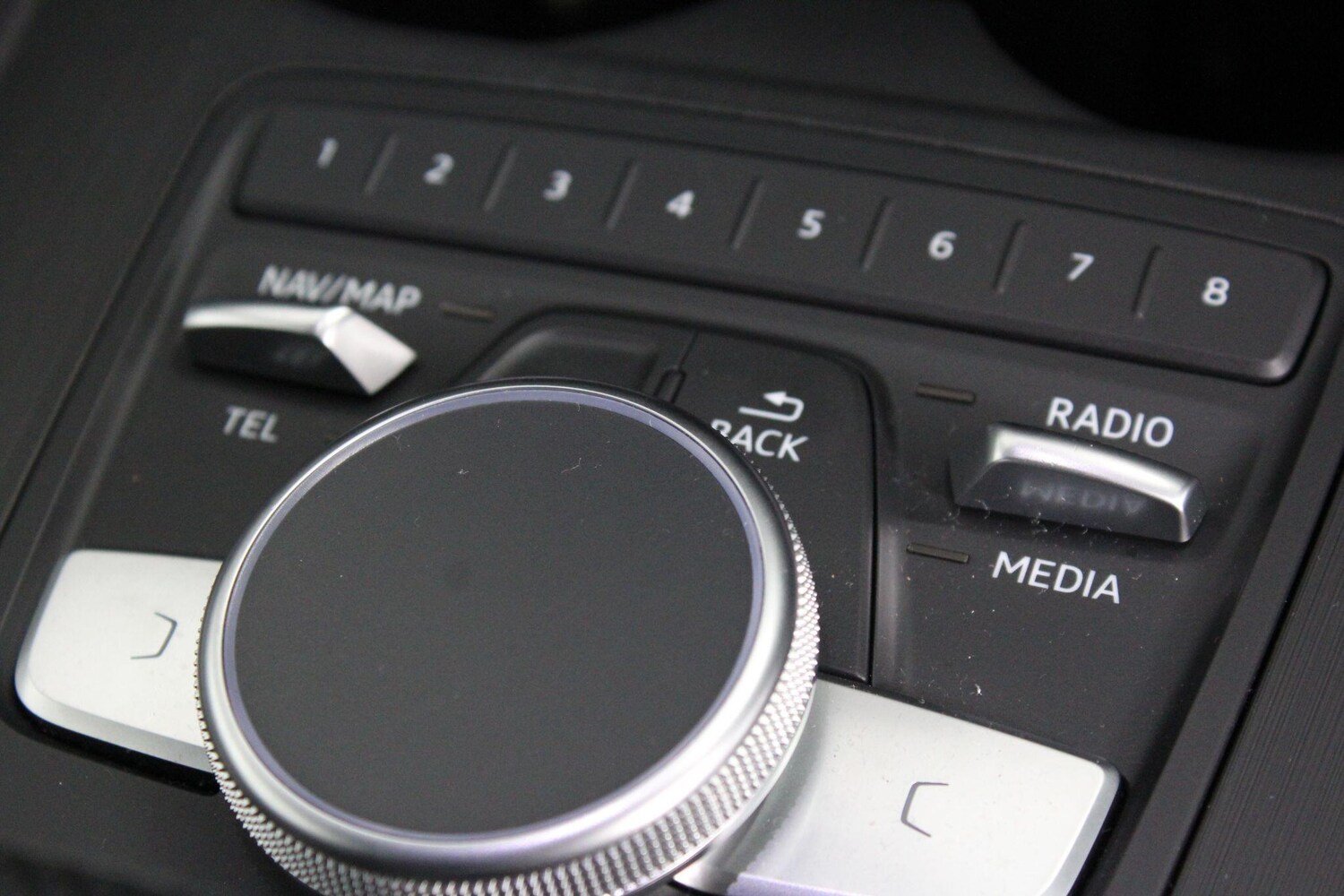 Used Audi A4 Avant for sale - 76997829: Photo 55