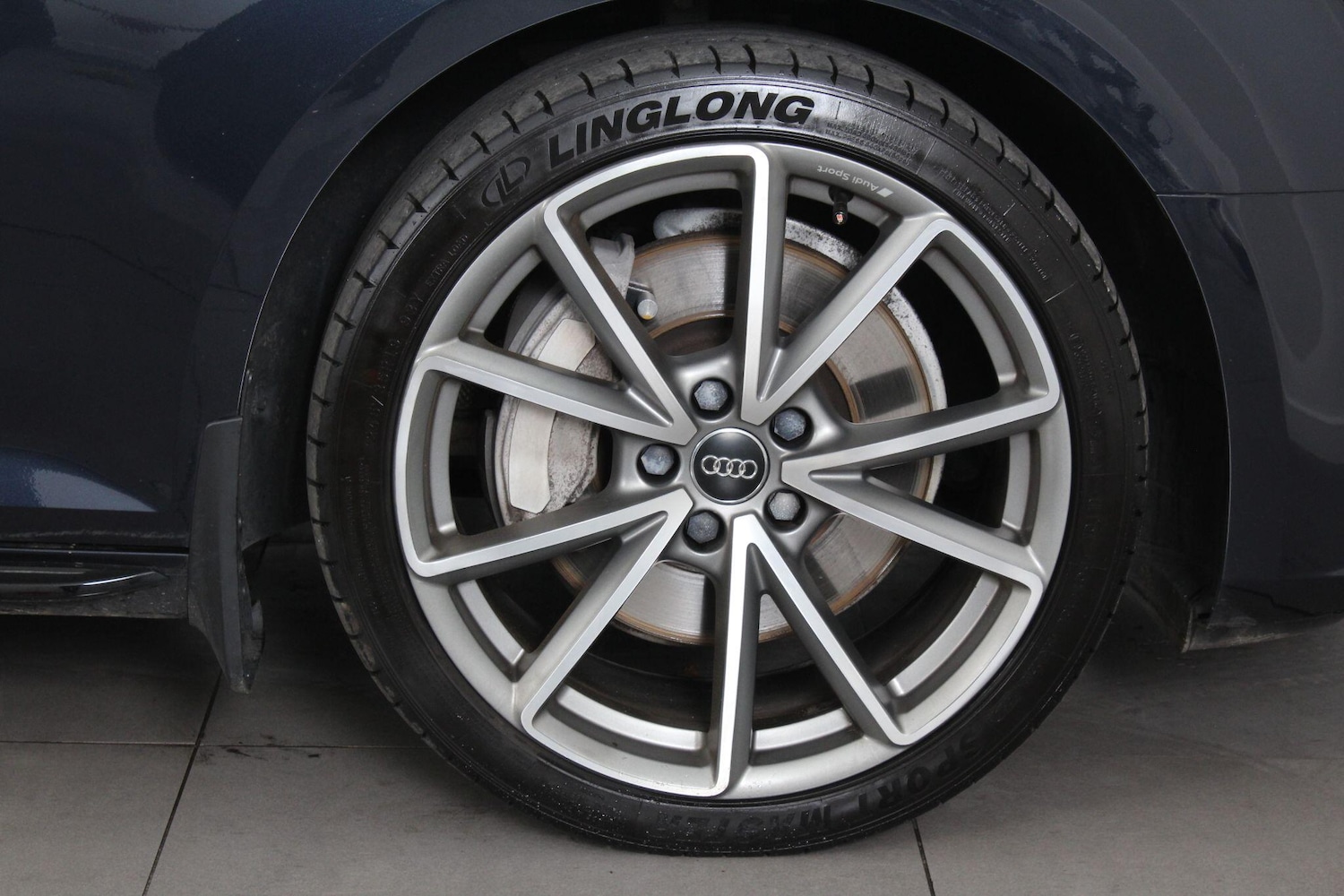 Used Audi A4 Avant for sale - 76997829: Photo 98