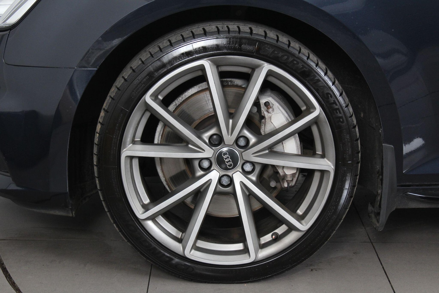 Used Audi A4 Avant for sale - 76997829: Photo 99