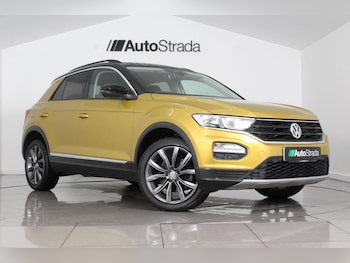Used Volkswagen T-Roc 2018 for sale - 76995943: Photo