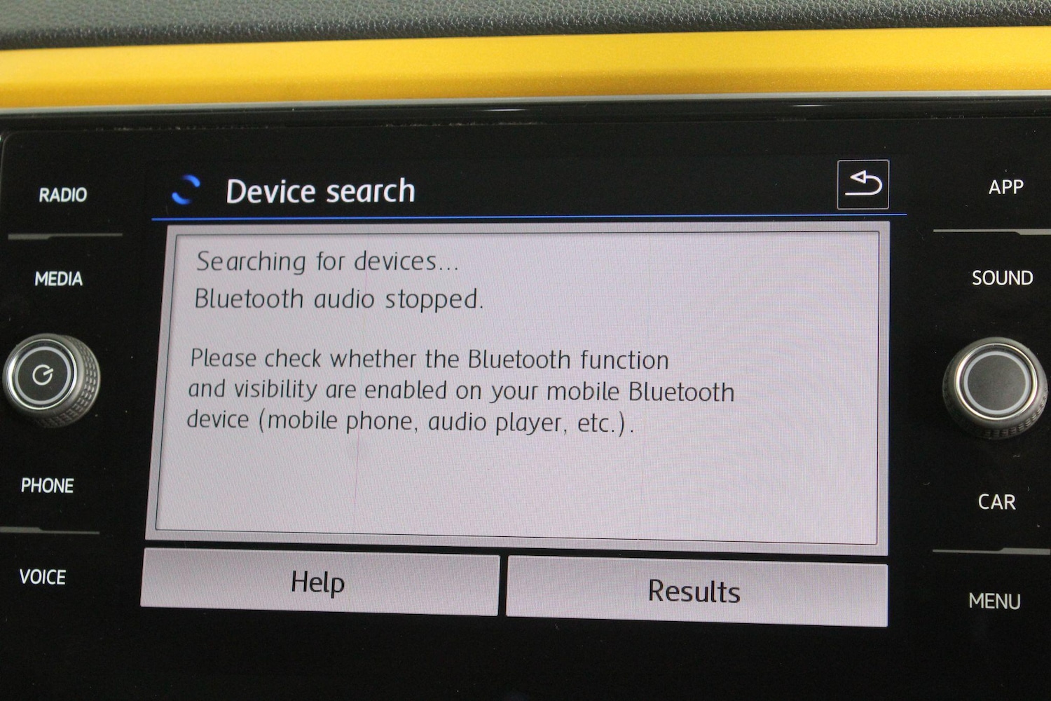 Used Volkswagen T-Roc for sale - 76995943: Photo 31