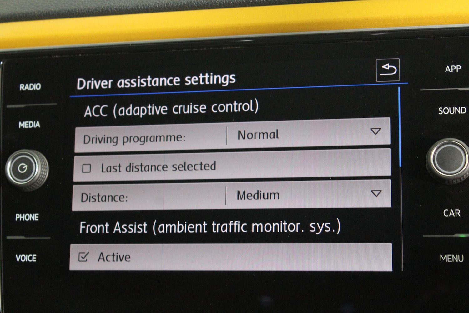 Used Volkswagen T-Roc for sale - 76995943: Photo 32