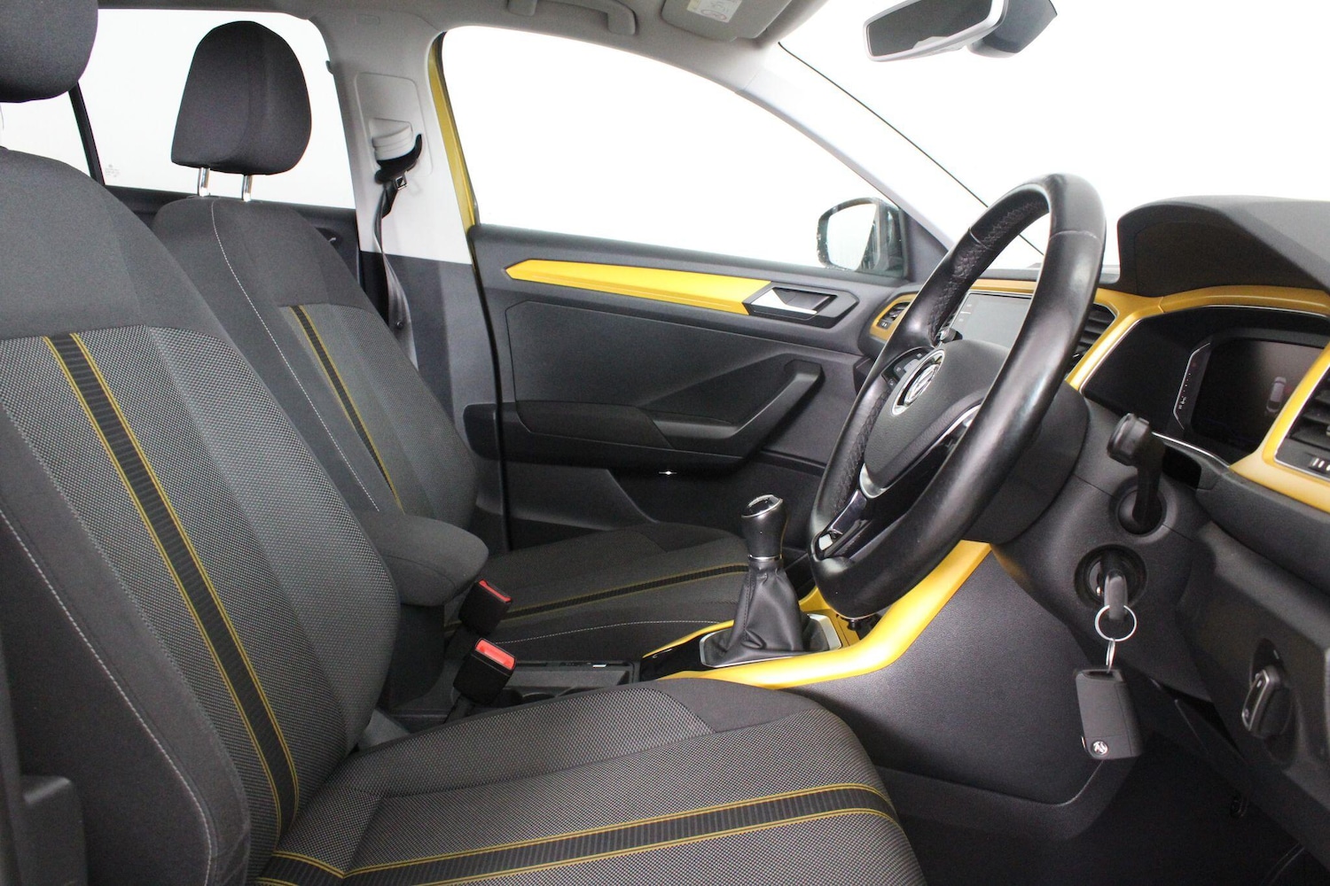 Used Volkswagen T-Roc for sale - 76995943: Photo 52