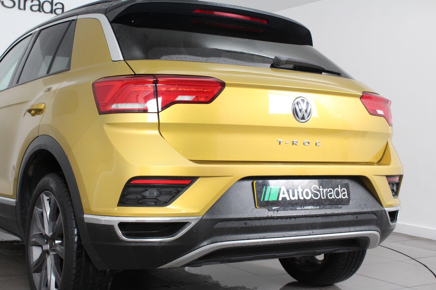 Used Volkswagen T-Roc for sale - 76995943: Photo 62