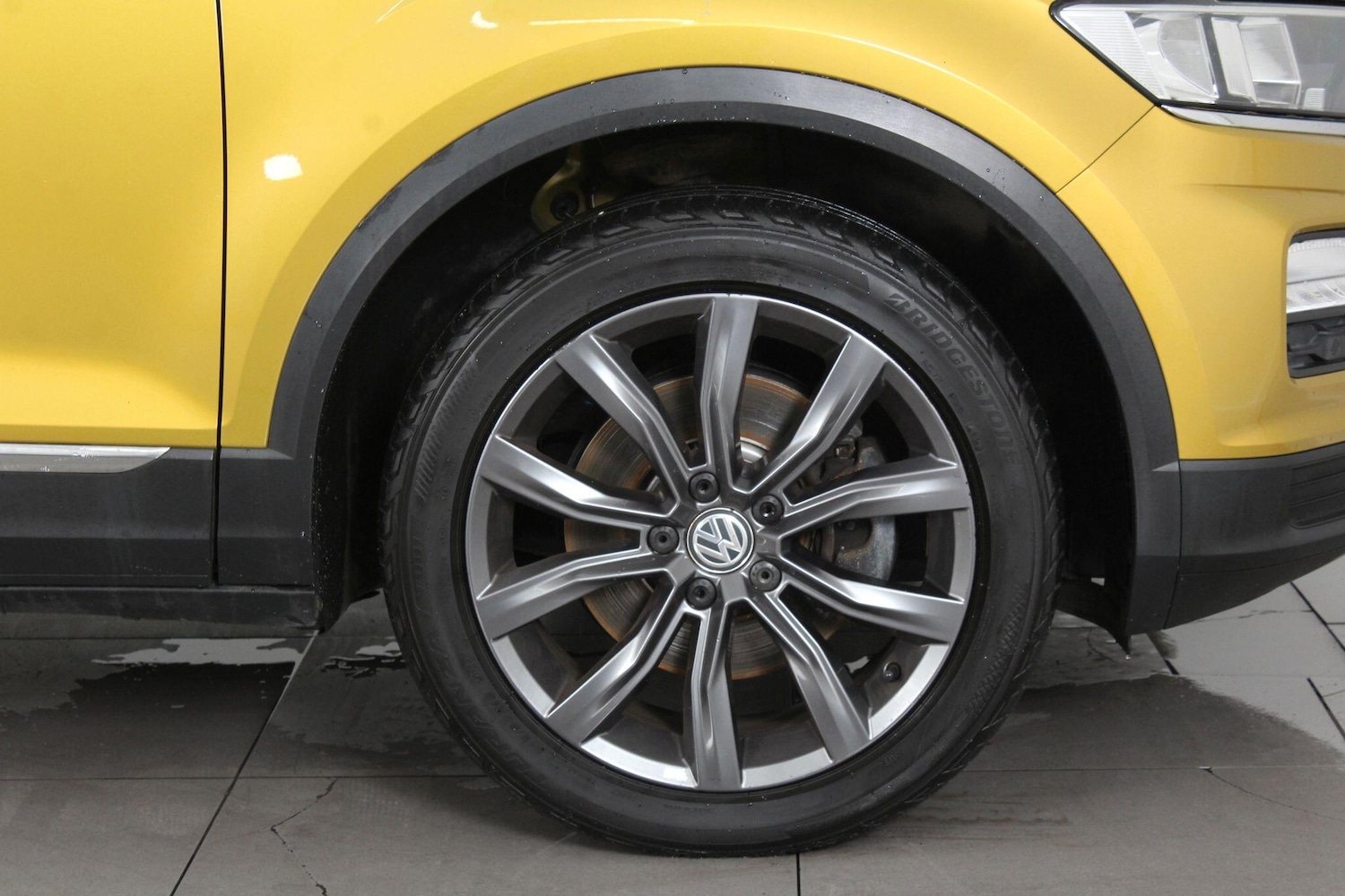 Used Volkswagen T-Roc for sale - 76995943: Photo 71