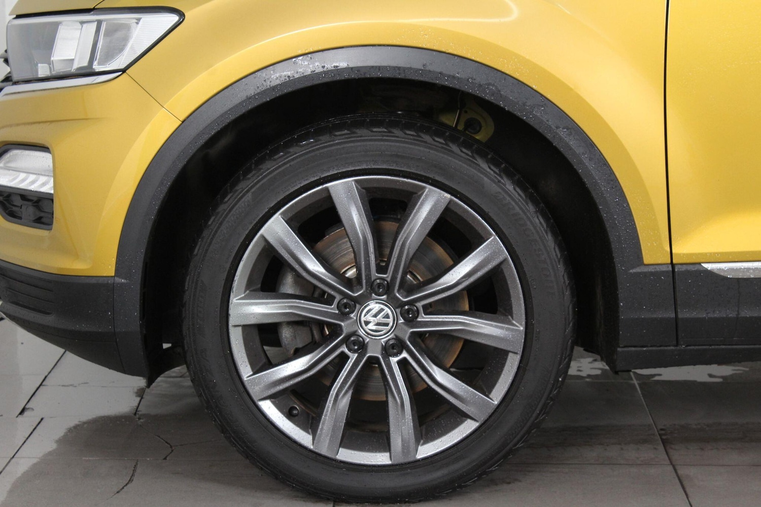 Used Volkswagen T-Roc for sale - 76995943: Photo 72