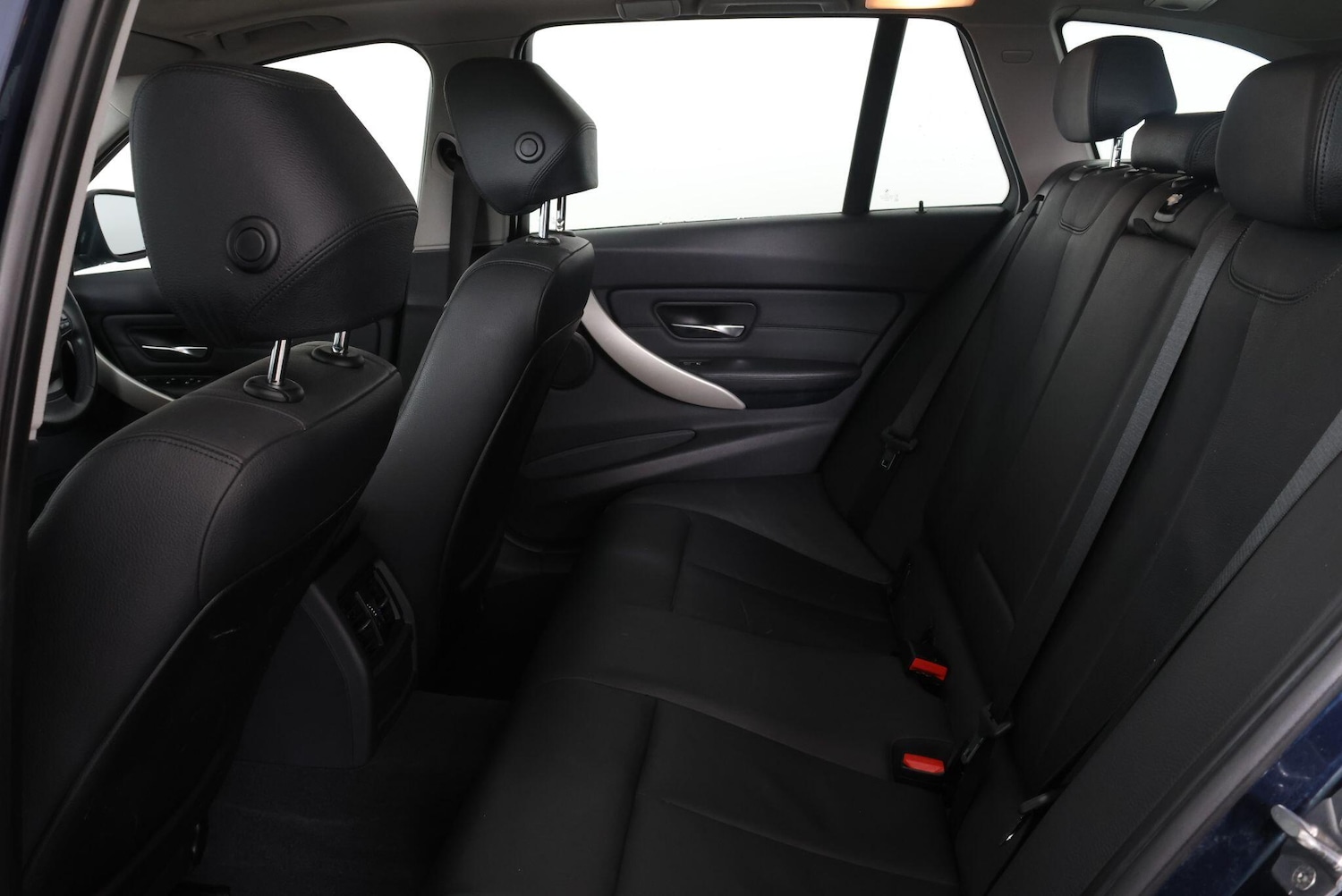 Used BMW 3 Series for sale - 77279920: Photo 47