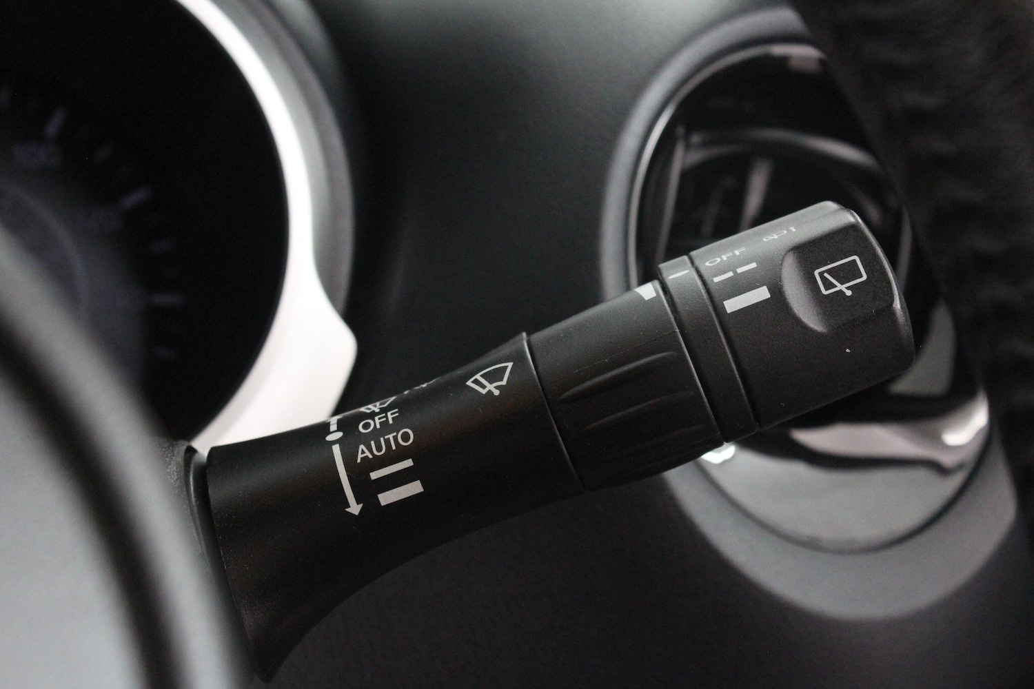 Used Nissan Juke 2016 for sale - 77351615: Photo 29