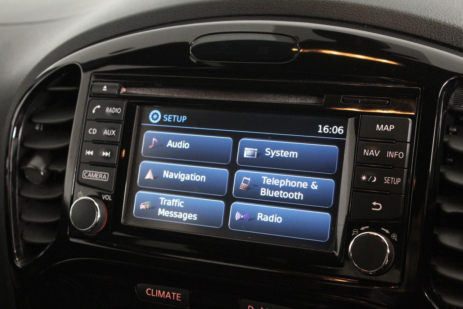 Used Nissan Juke 2016 for sale - 77351615: Photo 35