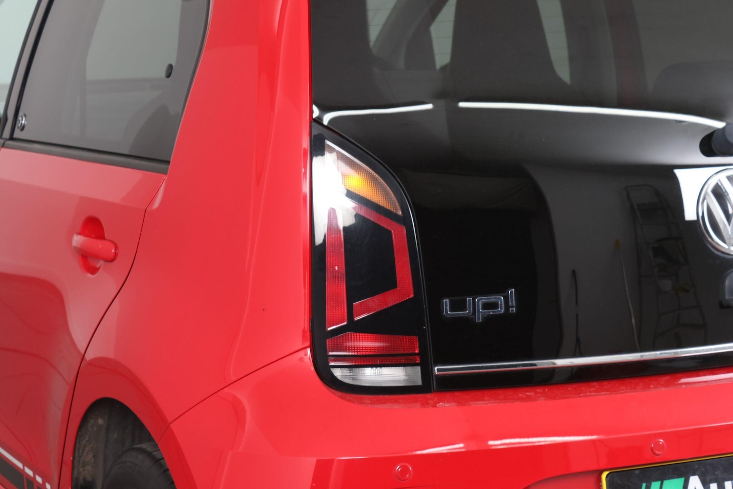 Used Volkswagen up! 2017 for sale - 77598083: Photo 56