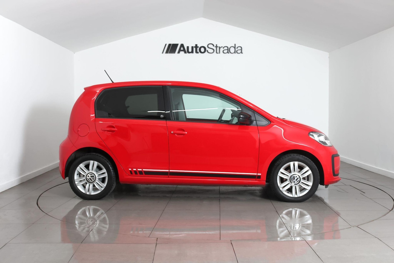 Used Volkswagen up! 2017 for sale - 77598083: Photo 6