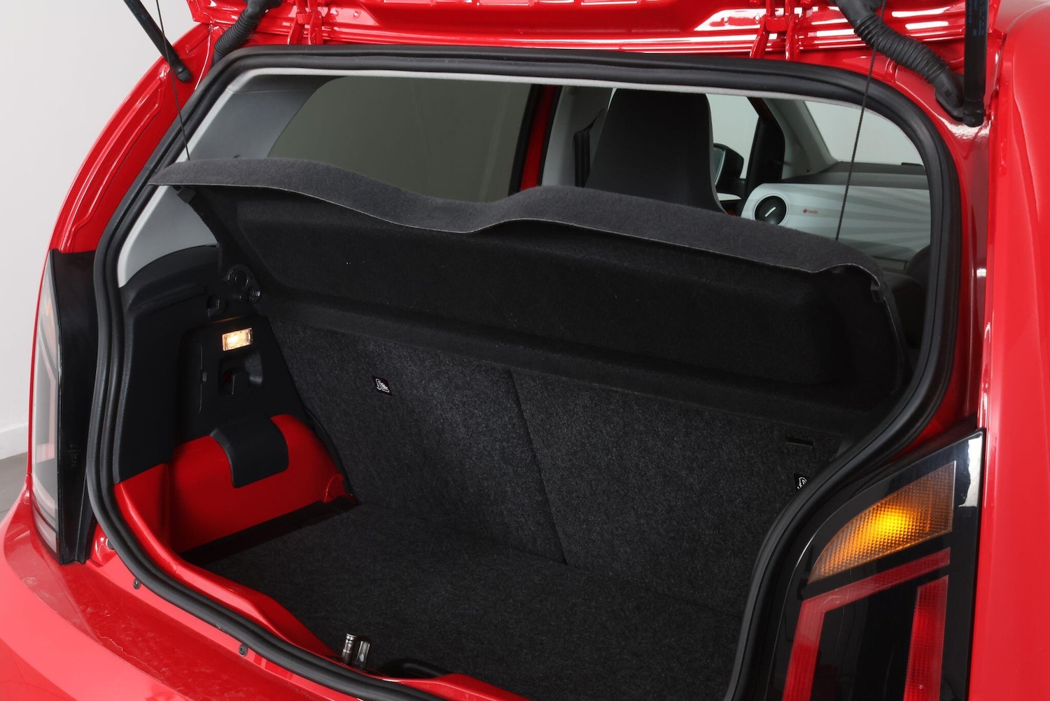 Used Volkswagen up! 2017 for sale - 77598083: Photo 60