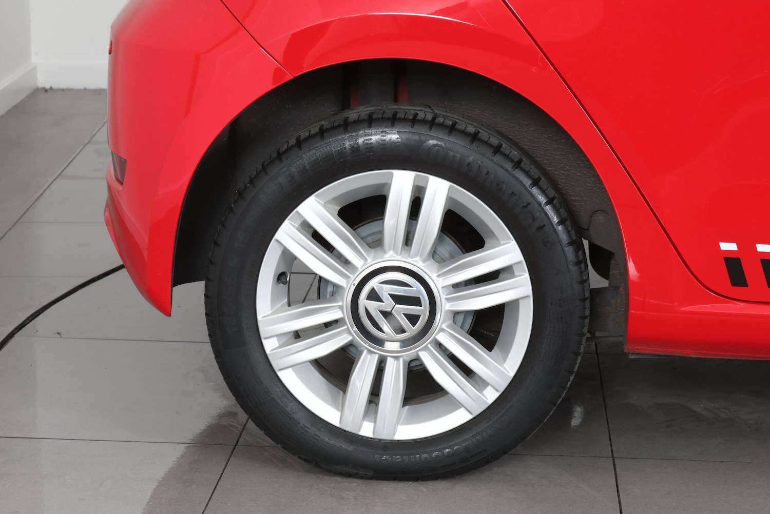 Used Volkswagen up! 2017 for sale - 77598083: Photo 61