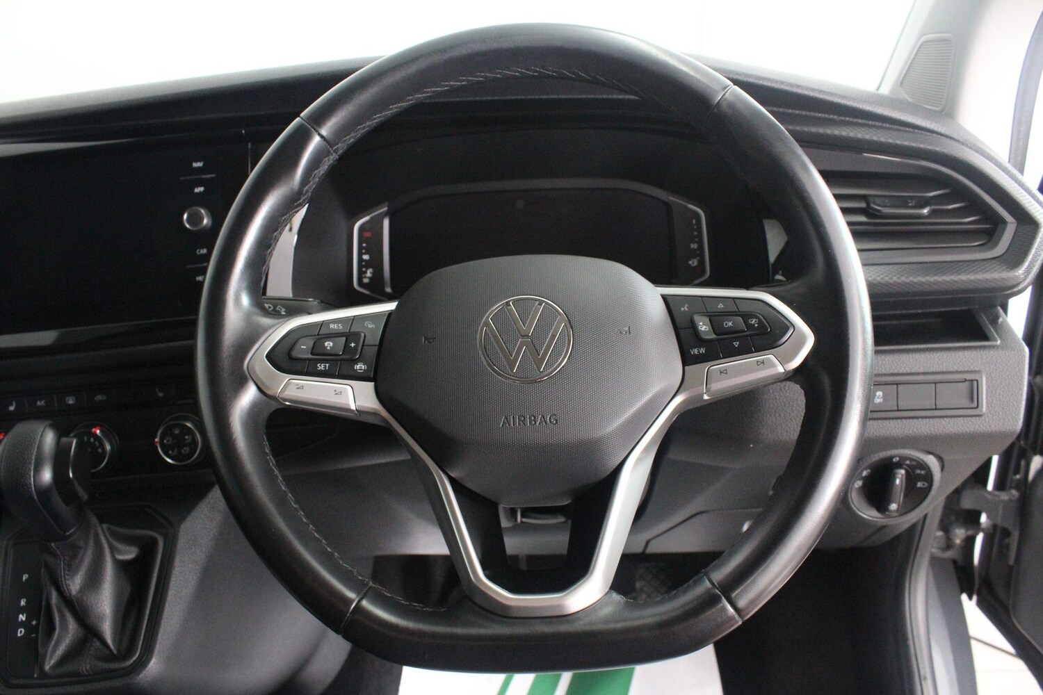 Used Volkswagen Transporter 2023 for sale - 77021081: Photo 19