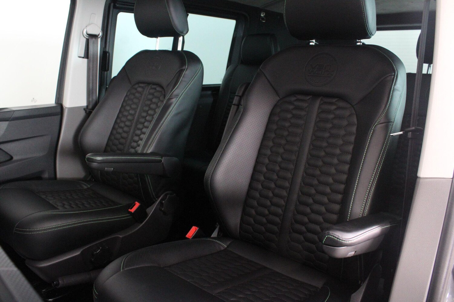 Used Volkswagen Transporter 2023 for sale - 77021081: Photo 40