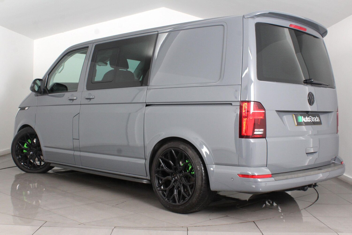 Used Volkswagen Transporter 2023 for sale - 77021081: Photo 9