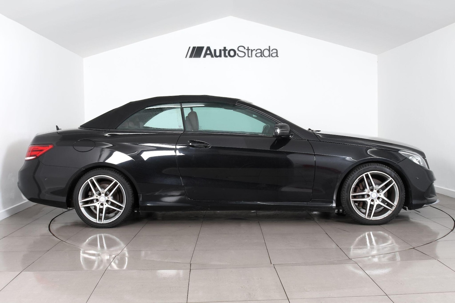 Used Mercedes-Benz E Class for sale - 77109547: Photo 26