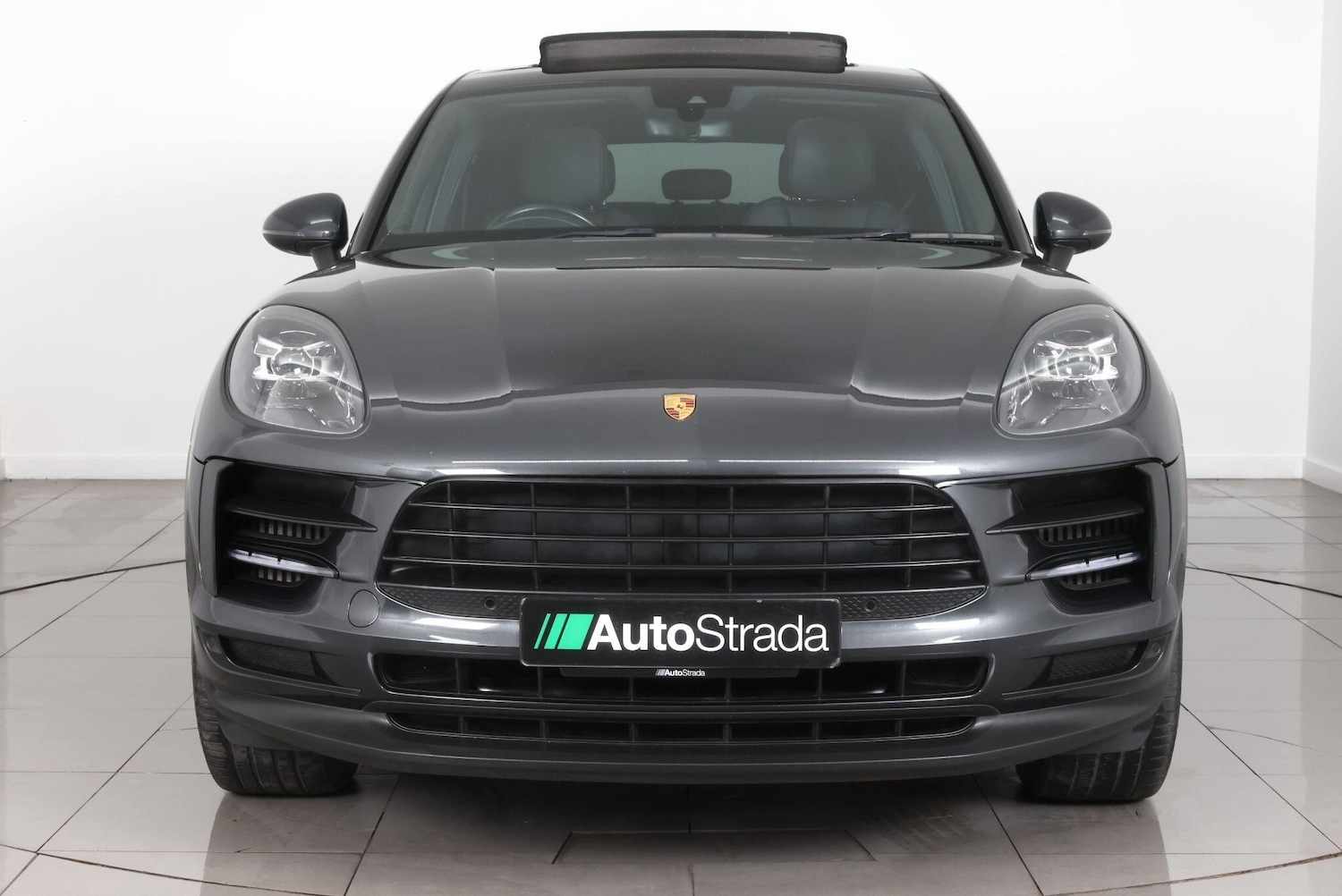 Used Porsche Macan 2021 for sale - 77646622: Photo 16