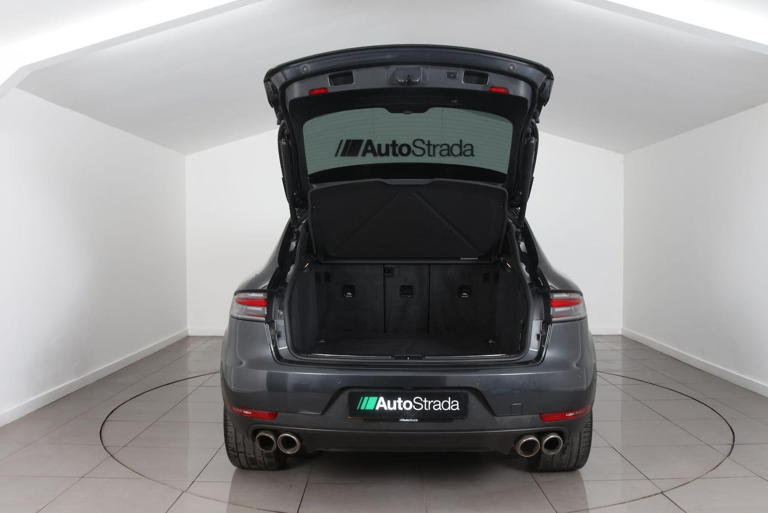 Used Porsche Macan 2021 for sale - 77646622: Photo 20