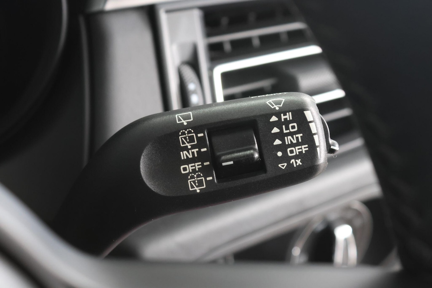 Used Porsche Macan 2021 for sale - 77646622: Photo 30