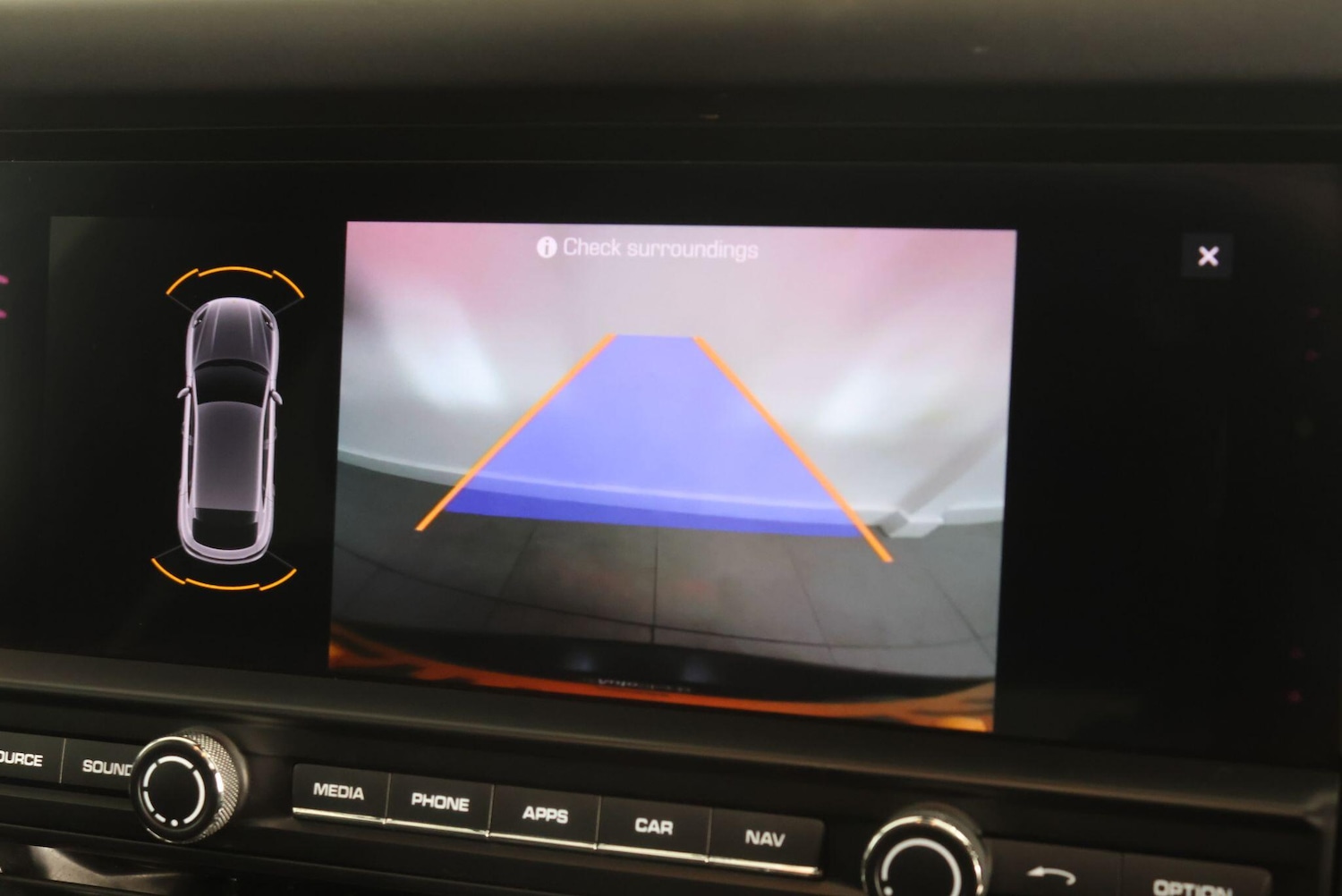 Used Porsche Macan 2021 for sale - 77646622: Photo 31