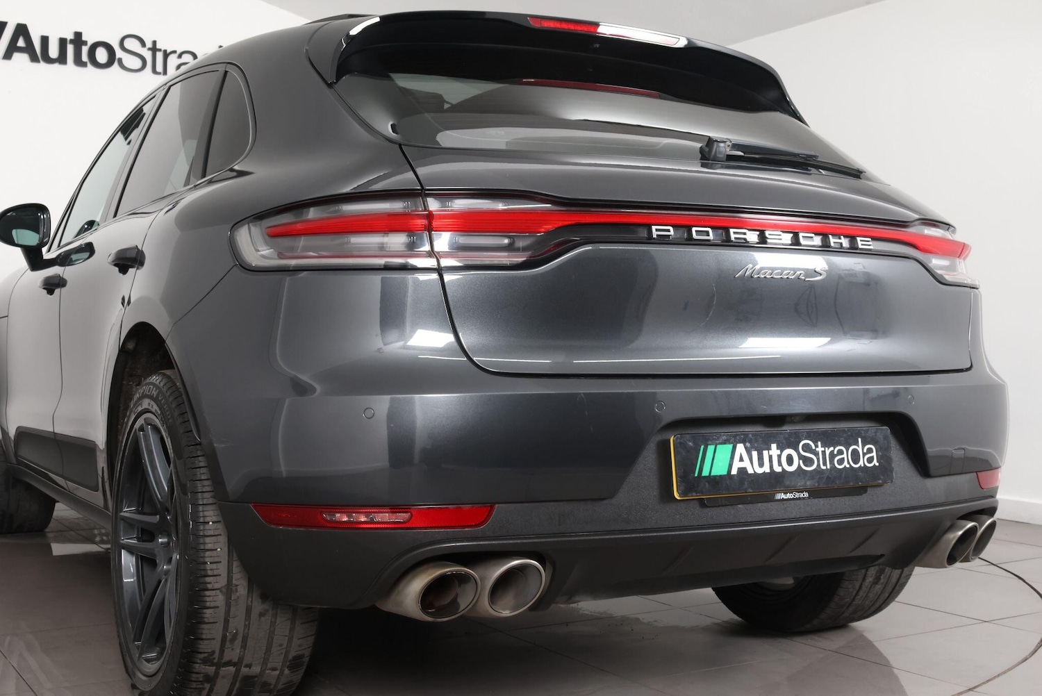 Used Porsche Macan 2021 for sale - 77646622: Photo 70